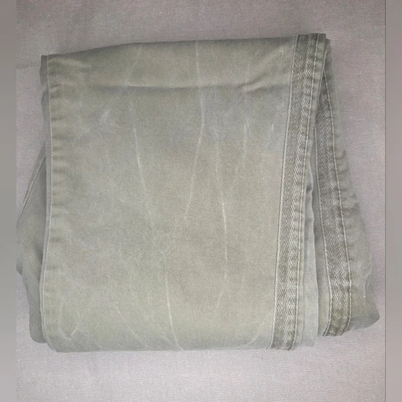 NWOT Gap Girlfriend Twill Stripe Chinos - Olive - Size 6 - Picture 4 of 5